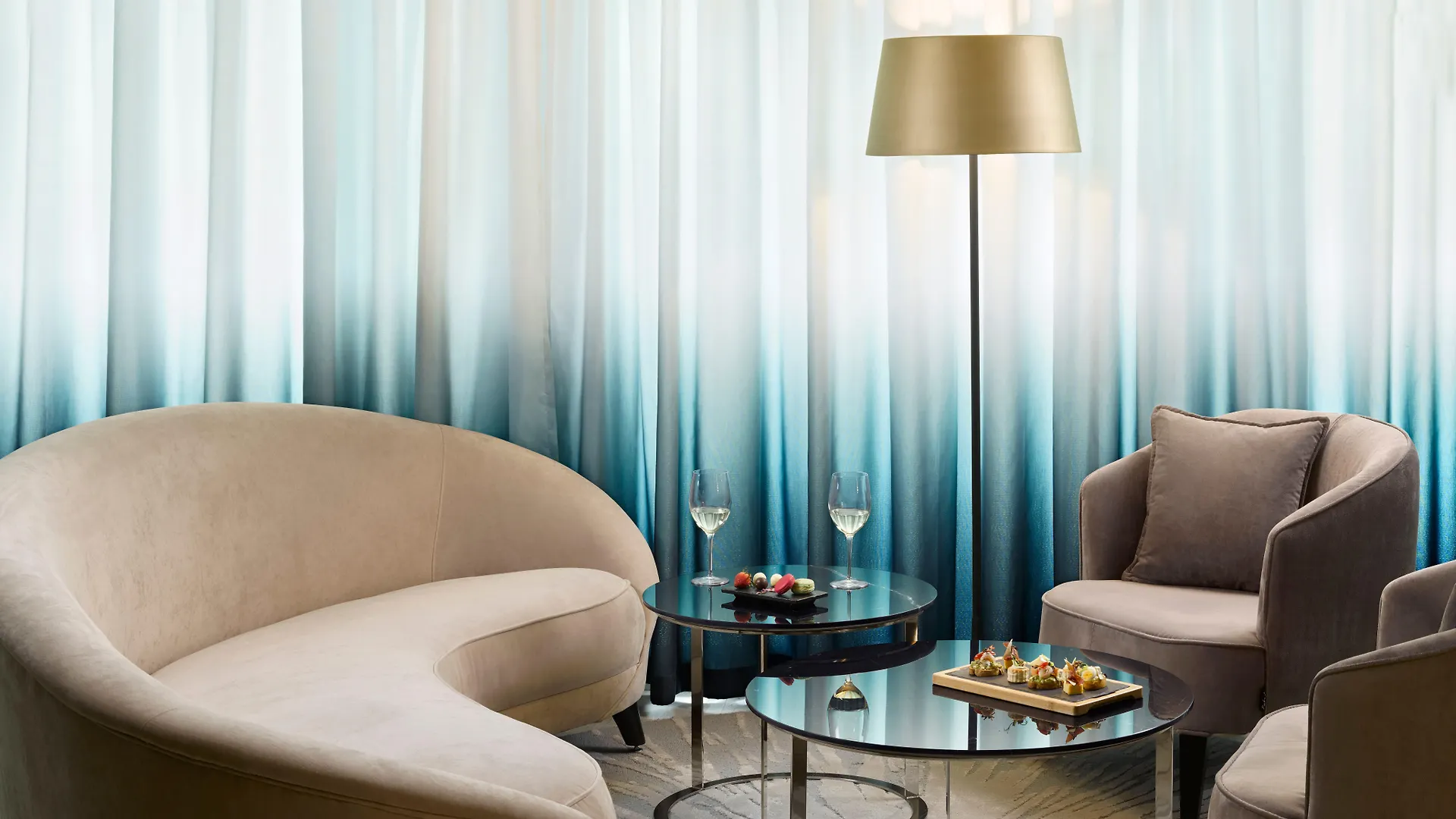 Hotel Intercontinental Sofia By Ihg 5*,  Bulharsko