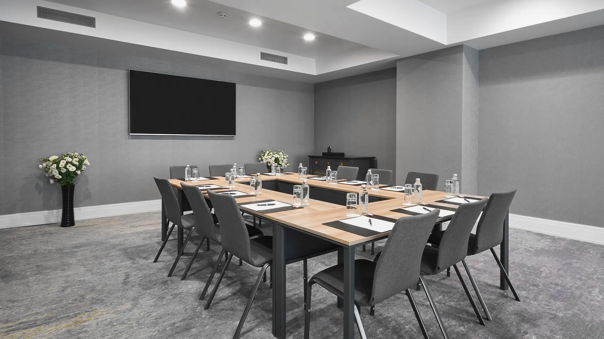 *****  Intercontinental Sofia By Ihg Hotel Bulgarije