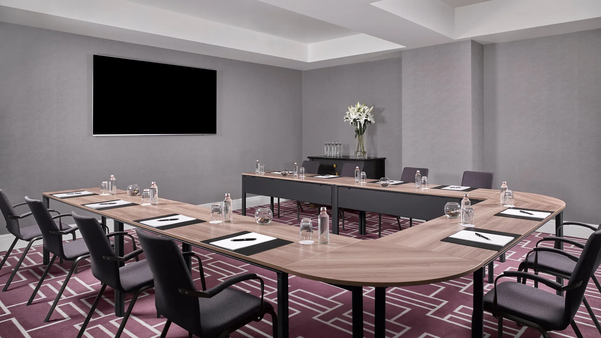 Intercontinental Sofia By Ihg Hotel 5*,