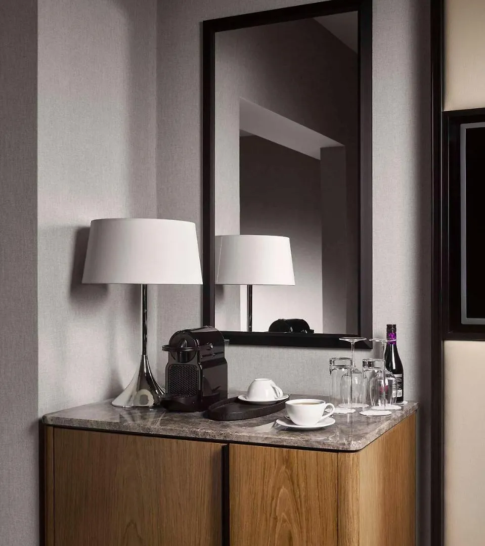 Hotel Intercontinental Sofia By Ihg 5*,