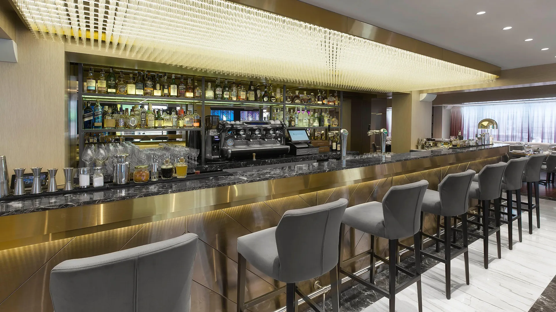 Hotel Intercontinental Sofia By Ihg 5*,
